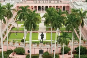 THE JOHN AND MABLE RINGLING MUSEUM